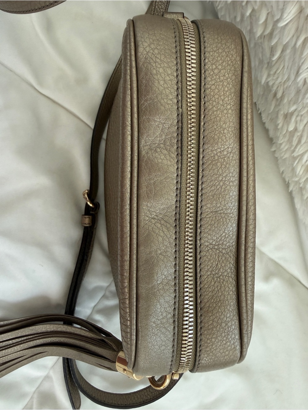Gucci Soho Disco Small Leather Crossbody Bag Metallic Beige/Champagne Gold DustB - Picture 9 of 17